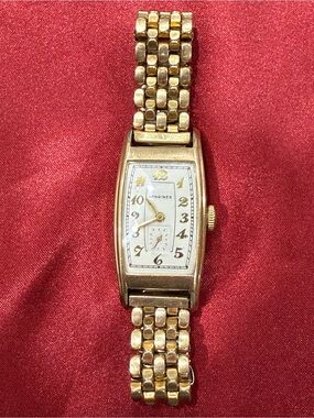 Antique 1937 Longines Curvex Tonneau Tank 17J Mechanical Watch